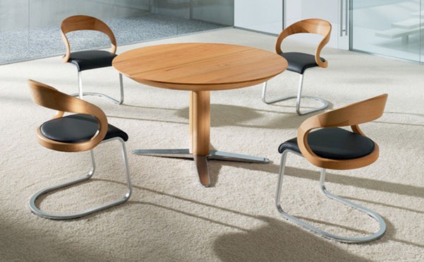 P3Arch's tweet photo. It has 2 soft extensions depending on the table shape, Girado can grow by 50, 60 or 100 cm. The integrated insert panels are elegantly concealed behind the table.

Exclusively available in India with P3 Architectural Solutions

https://t.co/Lo5wa554vD https://t.co/cncMC8Xgzs