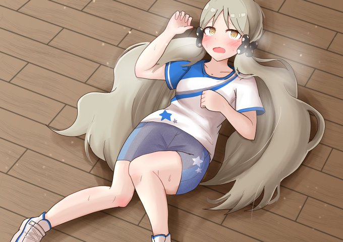 「ぷ、プロデューサぁ～……ロコはもう……ギブアップですぅ～……」 