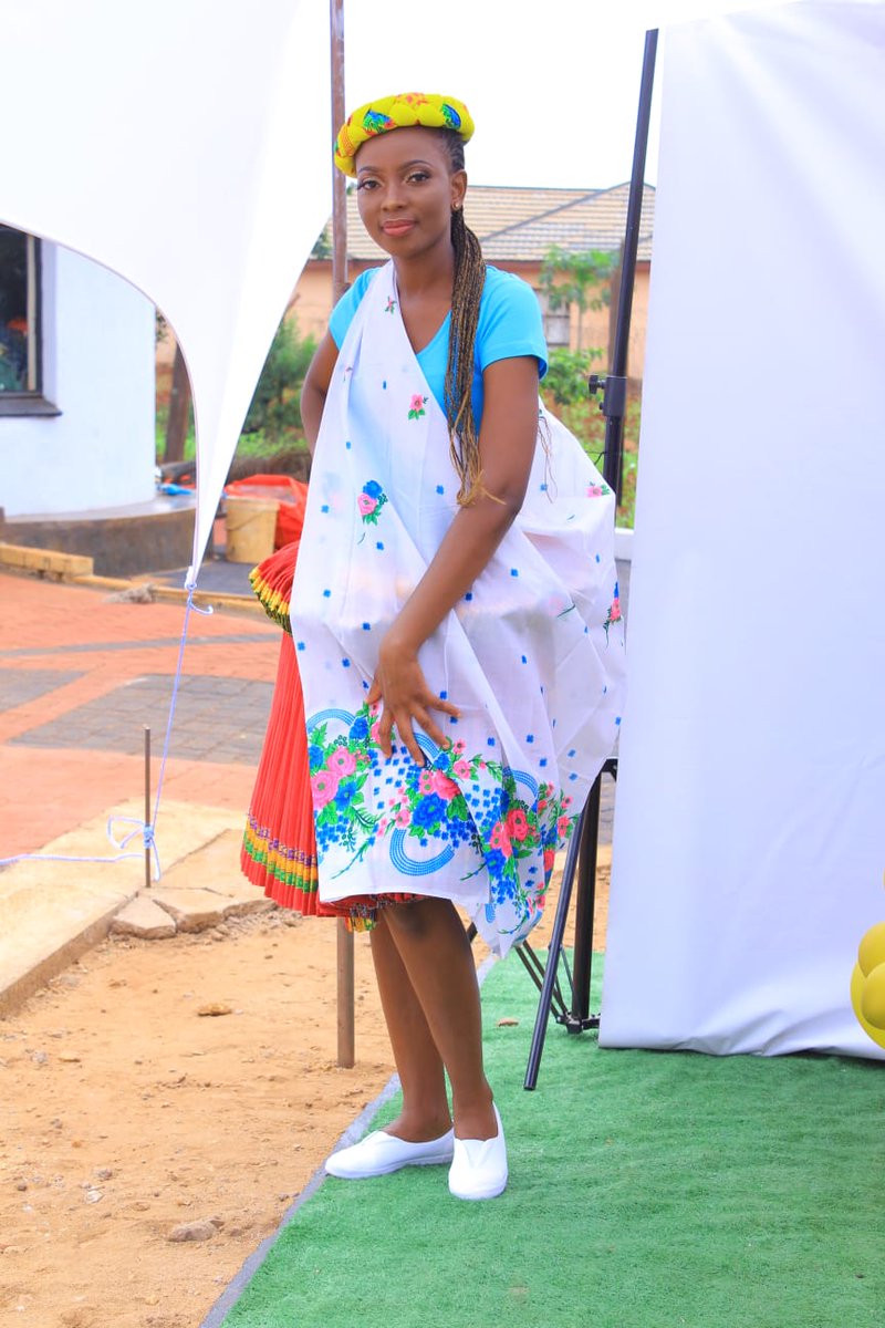 Luvekie09's tweet photo. 25 December 2021
#tsonga_Queen🔥
#Xiluva_xa_nwina 😊 https://t.co/SBJt4w0zdF