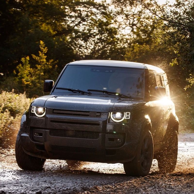 LandRover_Ke's tweet photo. The #LandRover #DEFENDER is made for when you want to get down and dirty.

#Adventure #DefenderKe #LandRoverKenya #InchcapeKenya https://t.co/00VTpSDfxz