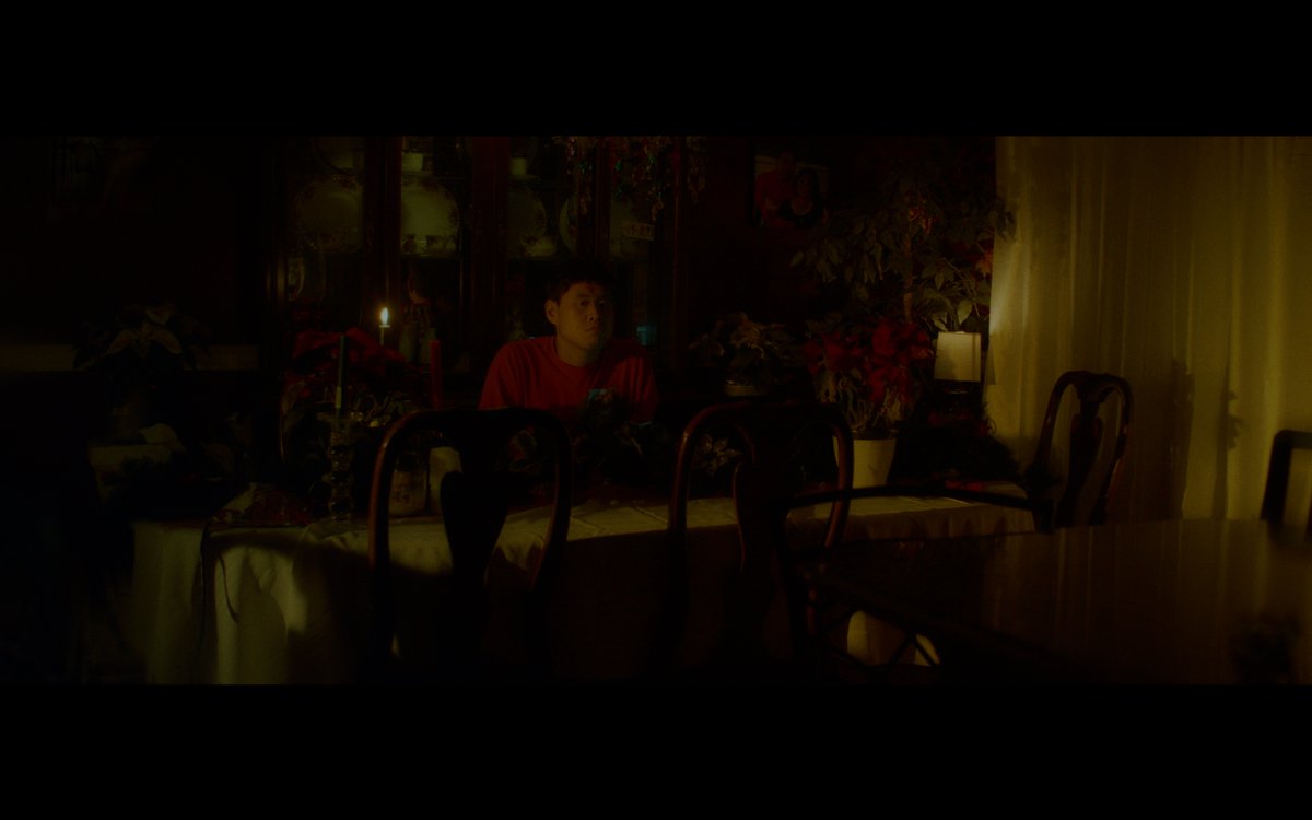 ravetoad's tweet photo. 3 Diff Levels of Lens Filtration.
Placed a #1 Dedolight lightstream providing a directed key on subjects face without too much spilling onto background, so that the same harsh light cutting through the foreground of table, is the same as the one lighting the face.
#KENLIGHT https://t.co/IyhKBpoTYW