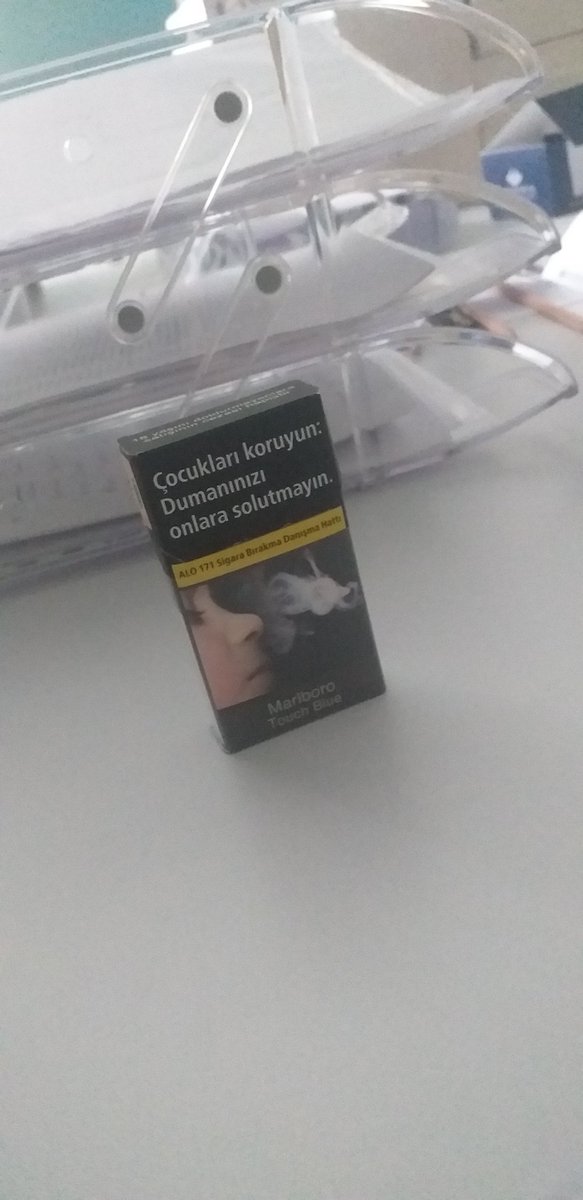 24 lira yaptınız bari eski pakete geri dönelim en azından adam gibi bir şey içelim #sigara