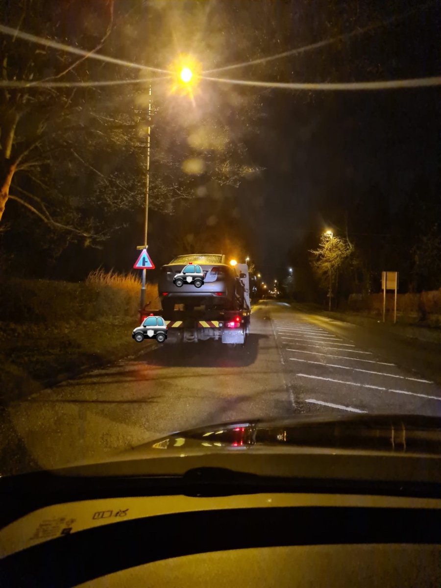 staffsresponse's tweet photo. NC41/NC34 from #shift3north on a spot of overtime have stopped this vehicle in Cheadle. Checks reveal the car was untaxed and the driver had an appointment with our colleagues at @NWPolice one in our hotel for your collection and the car seized for @DVLAgovuk 25644/28313 https://t.co/4wxg6X0ceP