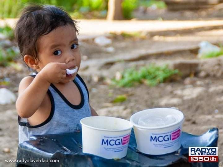 RadyoLaVerdad's tweet photo. MCGI CARES | 50 na kabataan ng Brgy. Pasong Camachille 2, napangiti ng MCGI Malagasang, Cavite Chapter nang hatiran sila ng mainit na lugaw kahapon,  January 3. 

via Alex Villarosa 

https://t.co/rVEWzU8lWe https://t.co/QXvrJcL4bn