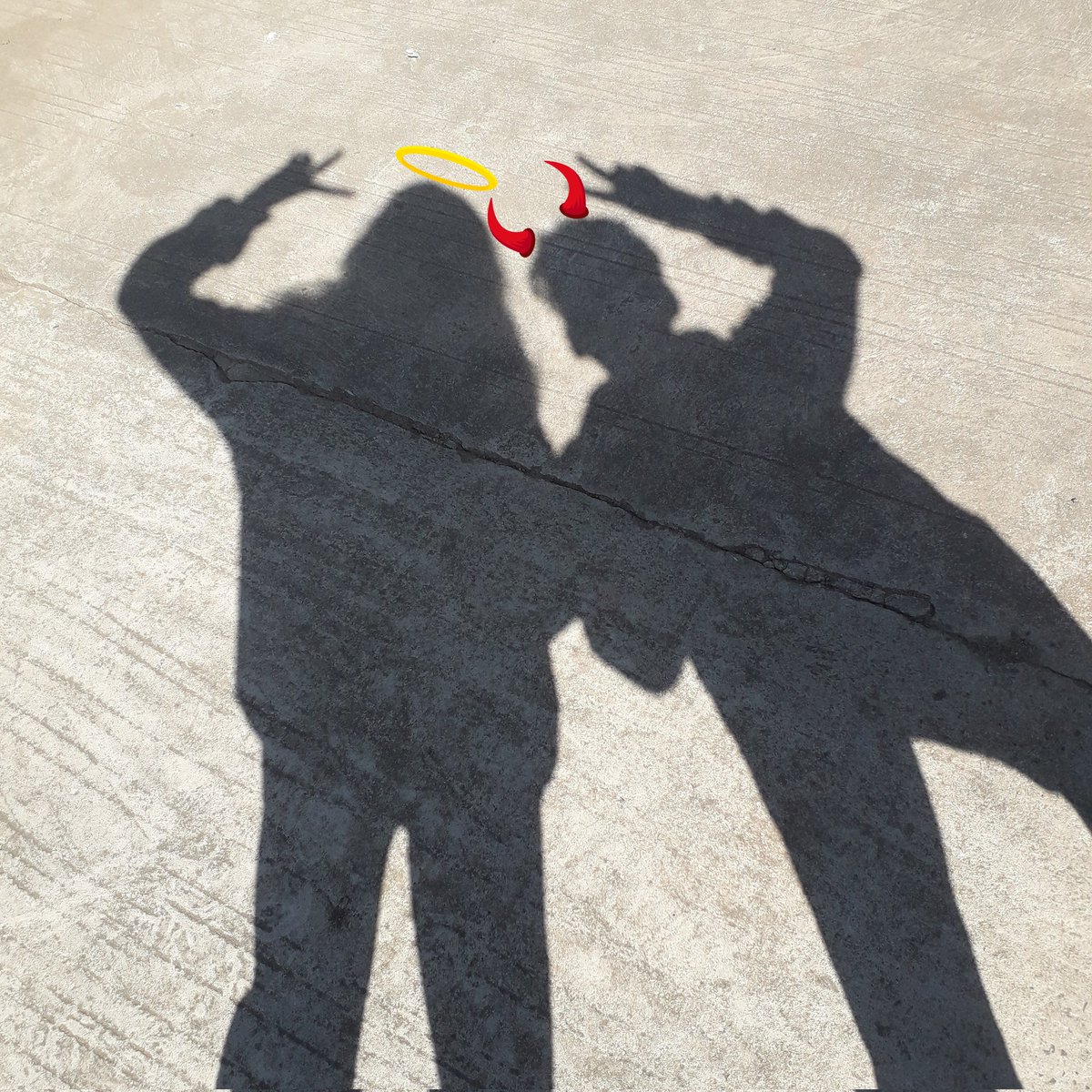 Badassgurl141's tweet photo. "Be An Outcast"
#withbro https://t.co/DSqfW8tw8U