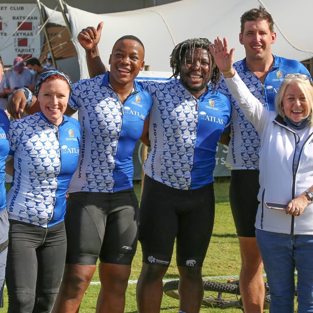 We were so pleased to have the @atlas_southafrica team with us this year at the Walker Bay Outdoor, featuring some familiar South African sporting stars! 💫

#ScarraNtubeni &amp; <a href="/BabalwaLatsha/">Babalwa Latsha</a> 🏉👍

An Old School Group Event!

#WBO #hermanus #Hermanuslife #hermanustourism @hitec_sa