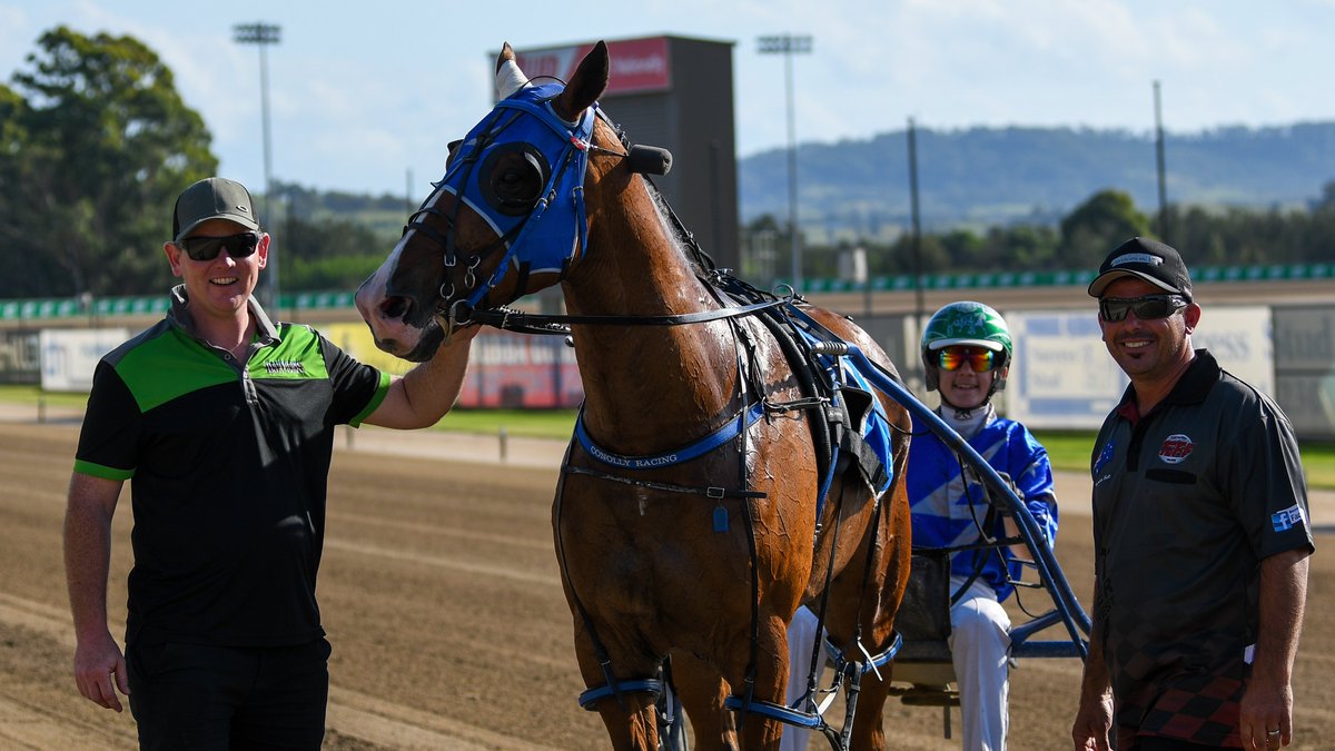 ClubMenangle tweet picture
