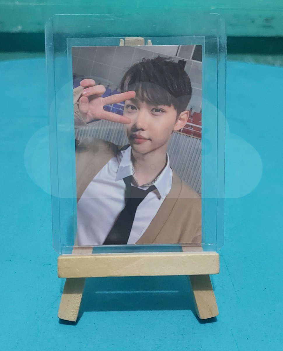 yyongbokcart's tweet photo. 🛒 felix gl memcopy pc
💌 #BKSPHFeedbacks
˚♡ ⋆｡˚ #chihappymails ˚ ｡⋆ ♡˚     

bought this last december pa and omg lixie gl world peace super pogi !! kilig so much talaga. tysm !! https://t.co/Z6XtY4fZgK