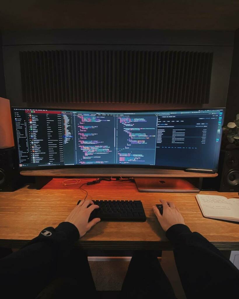 the_devlife's tweet image. by @trevordevelops Finished setting up the first part of my year, starting with a geofencing project👌🏽
What are you planning to start the year? Let me know⬇️
#programminglife #coder #learnhowtocode #programming #webprogramming #computertechnology #dev… instagr.am/p/CYTD073rWyw/