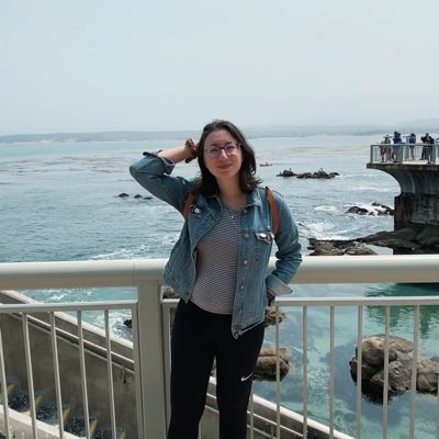 lighting323's tweet photo. Missing the ocean and being able to take vacations whenever I’d want #NewProfilePic https://t.co/mHqQTk1FLs