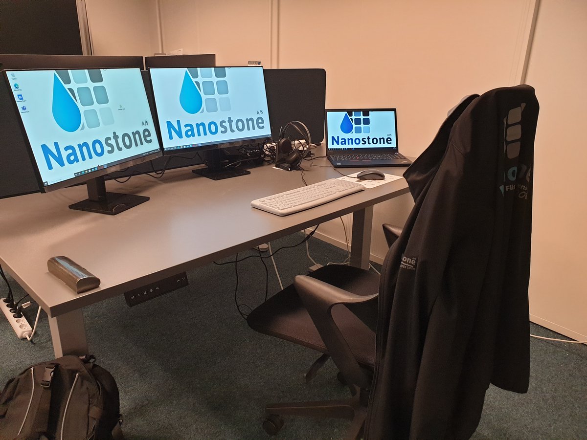 LMAnanostone's tweet photo. Nyt job og nyt kontor!

#Nanostone #Facaderens #Tagrens #tagrenderens #Fliserens #membran #tagmembran #Polyma #tættag #sergodtud #algebehandling #sælglet #bestofthebest #kvalitet #miljø #miljøvenlig #kundeservice #gladekunder #CSR #genbrugergodt #vedligehold #ejendomsservice https://t.co/avvVufFkAu