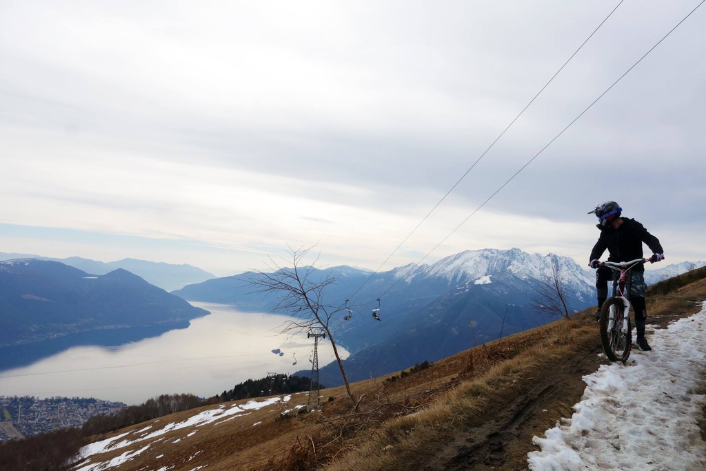 Cardada Cimetta tweet media