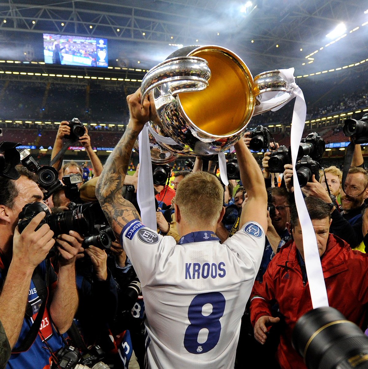 Wishing a very happy birthday to the greatest midfielder Toni Kroos.  
