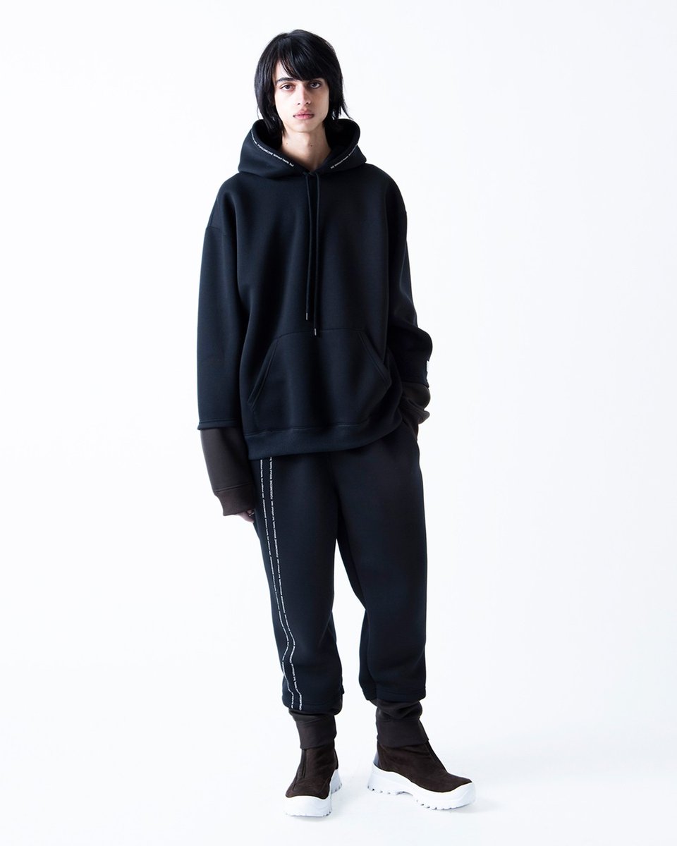forsomeone_001's tweet photo. LAYERED HOODIE
FALL-WINTER 2021 Human Nature 2.0”
ONLINE STORE
https://t.co/JtmpJ1RYva
FLAGSHIP STORE
℡ 03-5708-5838
#FORSOMEONE
#21FW https://t.co/z3NiUuSuta