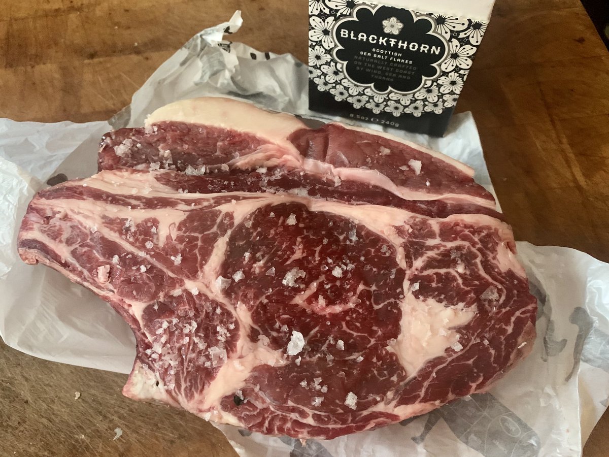 Just seasoning his birthday Tomahawk for later … wish me luck in the cooking of it 
⁦<a href="/rodgersbutchers/">Rodgers Butchers</a>⁩ ⁦<a href="/BlackthornSalt/">Blackthorn | Scottish Sea Salt</a>⁩