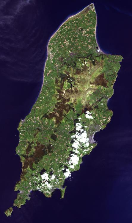 NASA_photo_bot's tweet photo. Isle of Man https://t.co/B5FFX36Uuq https://t.co/mwuBCLdikm