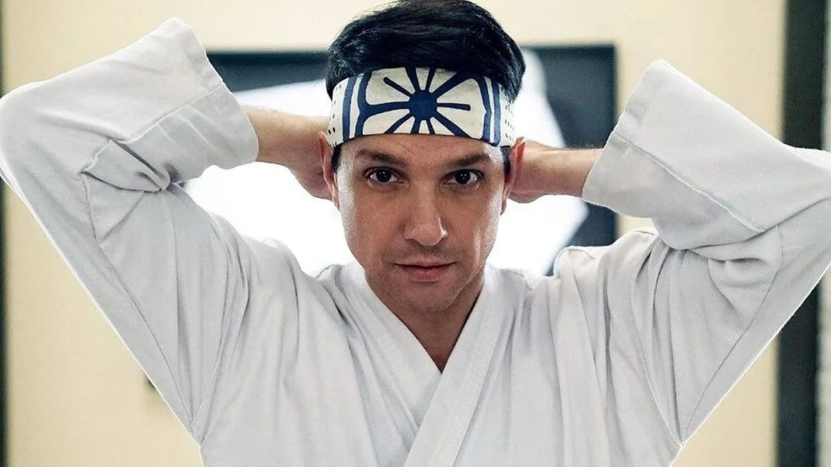 Tecnogger's tweet photo. Cobra Kai: Ralph Macchio está abierto a hacer otra película de Karate Kid https://t.co/vjPFWwJeEr https://t.co/UokJJv9QIa