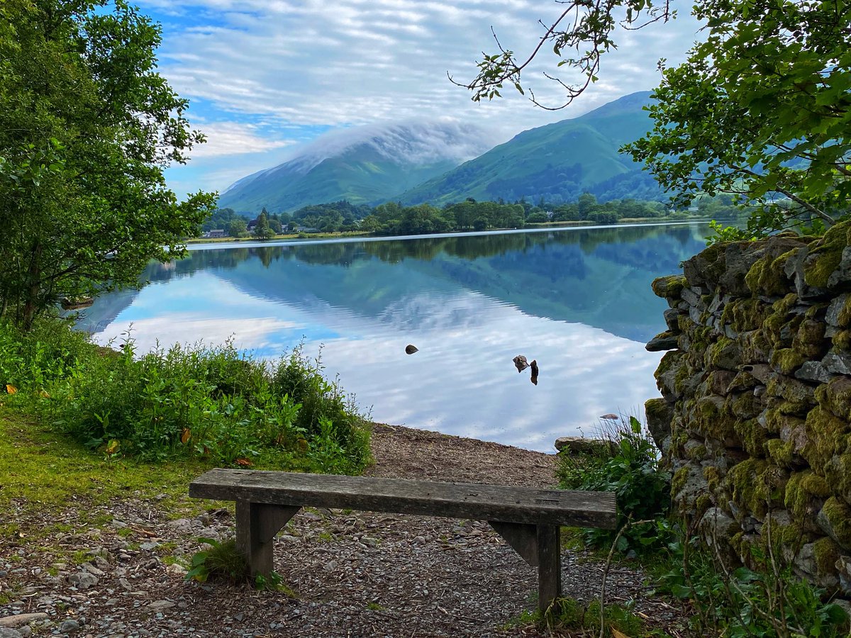 LakesWalksTalks's tweet image. Tuesday’s Treat “The perfect Seat” 🤩 COVID through the Lens Day 646 😎😍 Yours from the fells, Steve (&amp;amp; camera) 🙏📸⛰ 

@lakelandwalkstalks @ThePhotoHour 
#covid_19 #clouds #family #lake #holidays #fell #lakes #seat #LakeDistrict 
#lakedistrictuk #virtuallakes