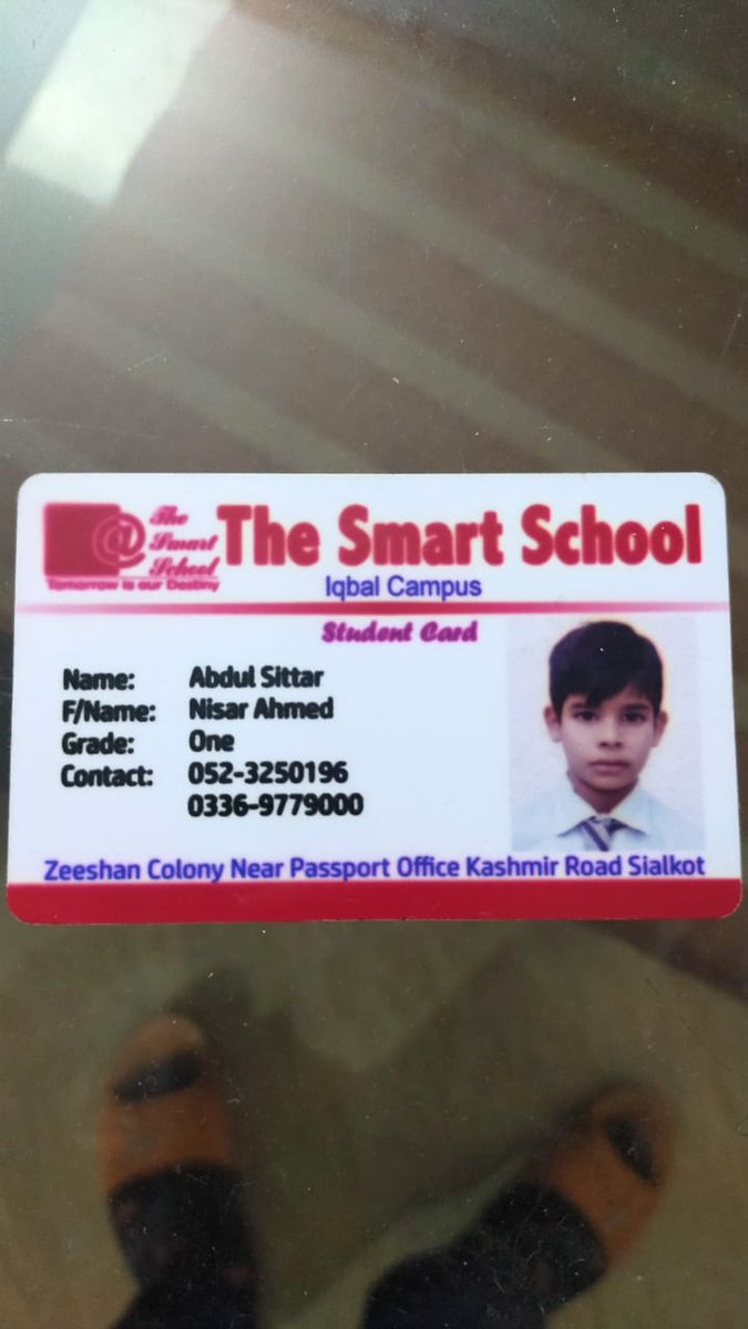 gareebMartha's tweet photo. LOST CHILD CASE AND FUND RAISER
P.SThe picture has been put up with her consent. 
This lady is my house help. She is limp as well. Last year around this time she was shifting her house in Sialkot when her child was abducted. Her residence then and now is Gohadpur road,Sialkot 1/4 https://t.co/mZCuLIi1ku