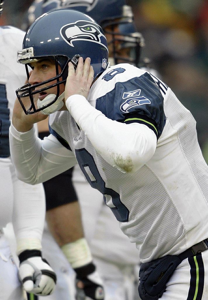 ESPNInsights's tweet photo. On This Day in 2004: After winning the overtime coin toss, Seahawks' quarterback Matt Hasselbeck declares, "We want the ball, and we’re going to score.”

Hasselbeck went on to throw a pick-six to Al Harris in overtime and the Packers advanced to the NFC Divisional Playoffs. https://t.co/qvT0kHFjkn