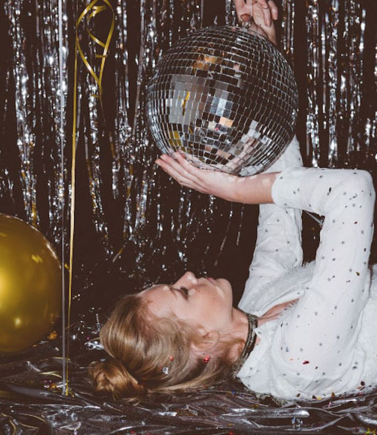 🎆

                                     🤍## Vía IG !!

¡Feliz Año Nuevo a todos! Que sus deseos se cumplan, y si no, que al menos disfruten el trayecto.