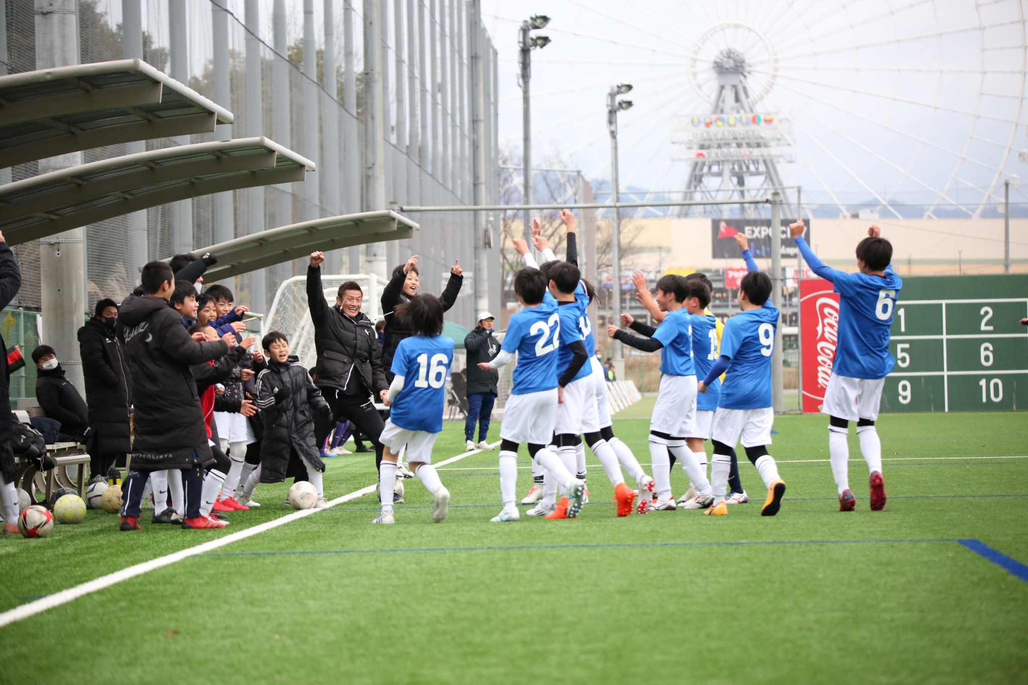 ジュニアサッカーワールドチャレンジ 大会2日目 第9 第10試合が終了しました グループa 東京ヴェルディジュニア 6 1 プリモ大阪 Gullid Asakura Fc 0 3 大和ハウスdreams グループb アルビレックス新潟u 12 0 3 シルクロードサッカークラブ ディア