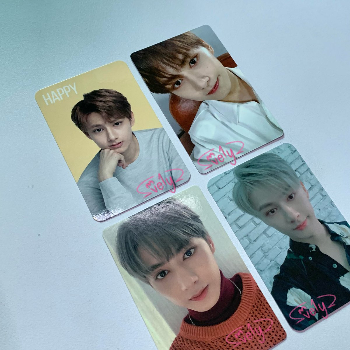 _ve1y_'s tweet photo. 𓄲 wts lfb ph jun #ve1ysells . . .ᐟ

⤷ dm to claim
⤷ sold as a set
⤷ can look for kahati but will transact with one person only

   ꒰ prices stated in photos + lsf
   ꒰ read https://t.co/zxWWFfsMy9 for mop, mod, dop, loc + t&amp;cs !

# sg 2019 an ode poet eternal sunshine ymmd https://t.co/iGbK0BlnHM
