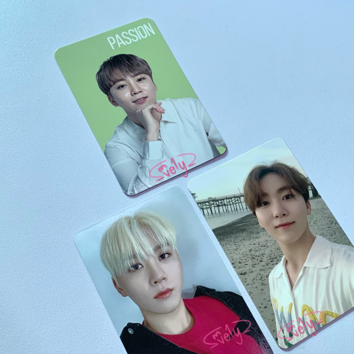 _ve1y_'s tweet photo. 𓄲 wts lfb ph seungkwan #ve1ysells . . .ᐟ

⤷ dm to claim
⤷ sold as a set
⤷ can look for kahati but will transact with one person only

   ꒰ prices stated in photos + lsf
   ꒰ read https://t.co/zxWWFfsMy9 for mop, mod, dop, loc + t&amp;cs !

# sg 2019 henggarae dul https://t.co/dufwnVSBZa