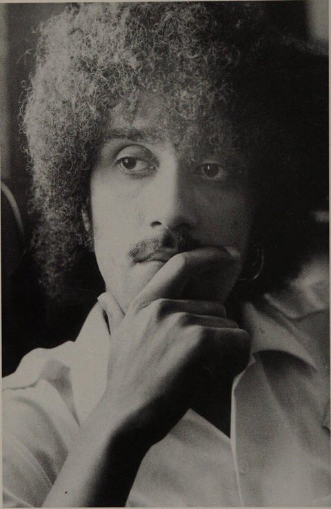 This day 36 years ago – 4 January 1986 – Phil Lynott died, aged 36.

After a requiem mass at Howth Parish Church, Lynott was buried in St. Fintan's Cemetery.

His memorial stone was inscribed with the words, “Go dtuga Dia suaimhneas da anam (May God give peace to his soul)”.