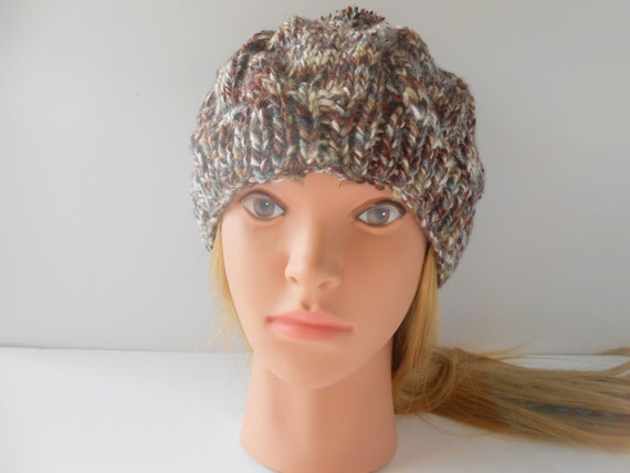 Walsh11Della's tweet photo. Womens winter hats with https://t.co/lphYjhUlny via @EtsySocial #etsymntt #etsysocial #cableknithat #giftforher https://t.co/BGFw0XvBzC