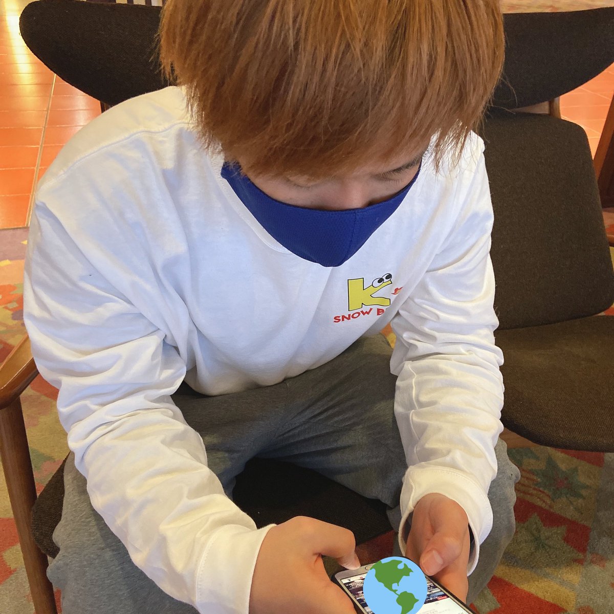 422_ami's tweet photo. ロンT着るとこんな感じです🌈
コヤショータイムのアイテム🤍
#snowbuzz #コヤショータイム https://t.co/U9CFXGUYwi