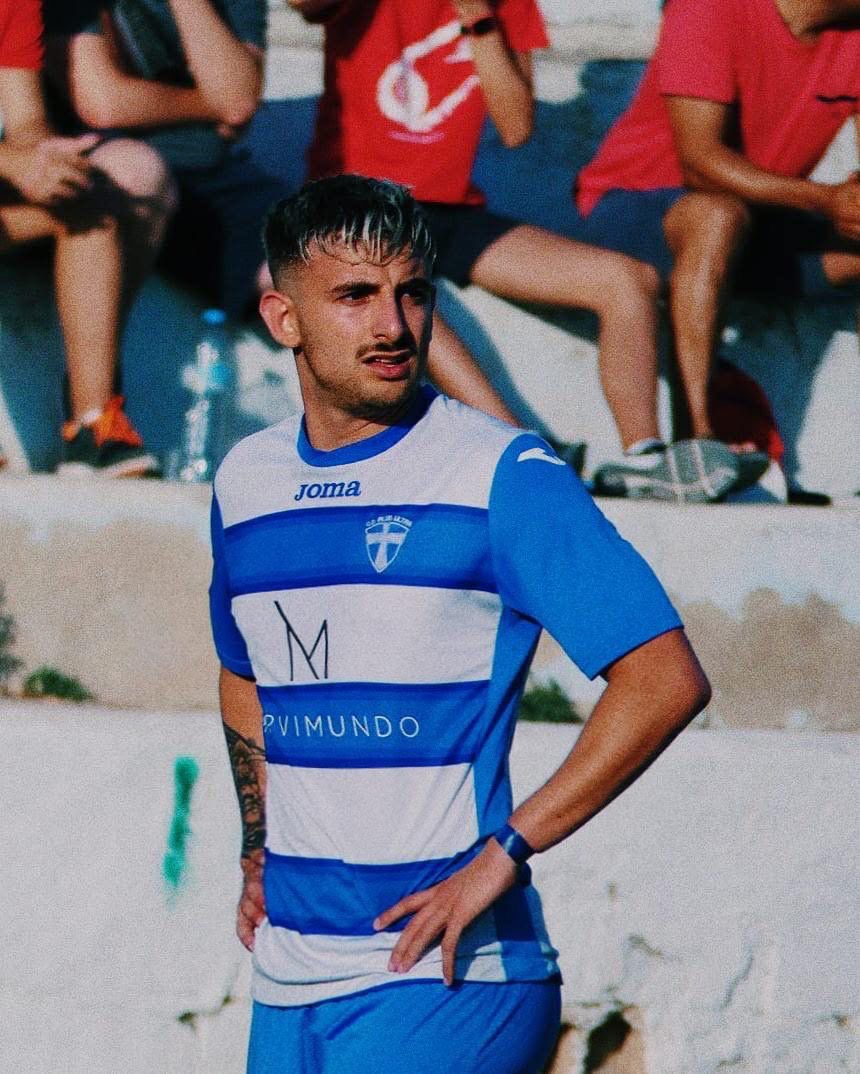 laeradelbronce's tweet photo. 1215• Dani Barquero
Ex jugador del Plus Ultra
@titibm97 @CDPlusUltra https://t.co/ZrAdjnfViF