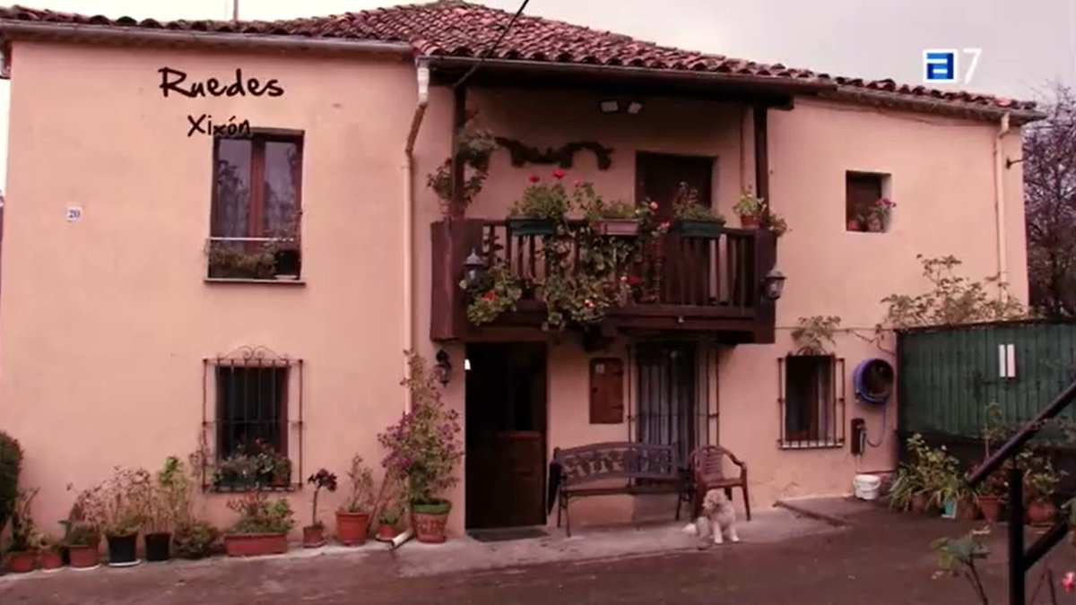 GECAtv's tweet photo. El espacio cultural #Pueblos visitó ayer #Ruedes ante 25.000 espectadores y el 7,4% de share en prime time.
🥰Anota un 41% de fidelidad.
📺Aporta el 7,3% de la audiencia de @RTPAOficial.
🧑🦳Sube a un 16,6% en el target de 65+ años.
#Asturias https://t.co/cNMOWJPPWT