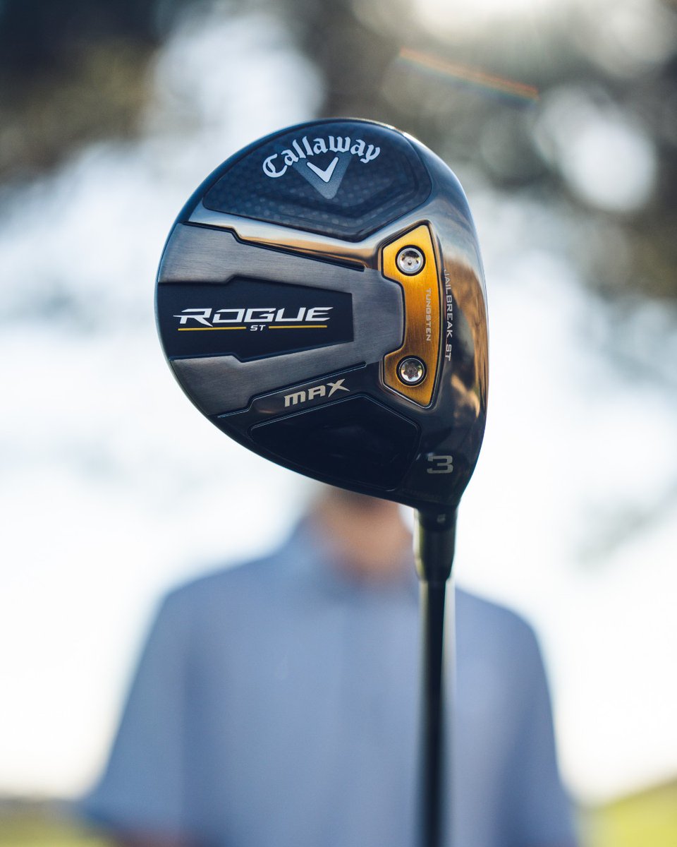 CallawayGolf's tweet photo. WARNING: This fairway wood is LONGER than any you've ever hit. 😮🚀 Introducing the Rogue ST Fairway wood Family >>> https://t.co/MknIzZ4gCt https://t.co/mpgizqCCrY