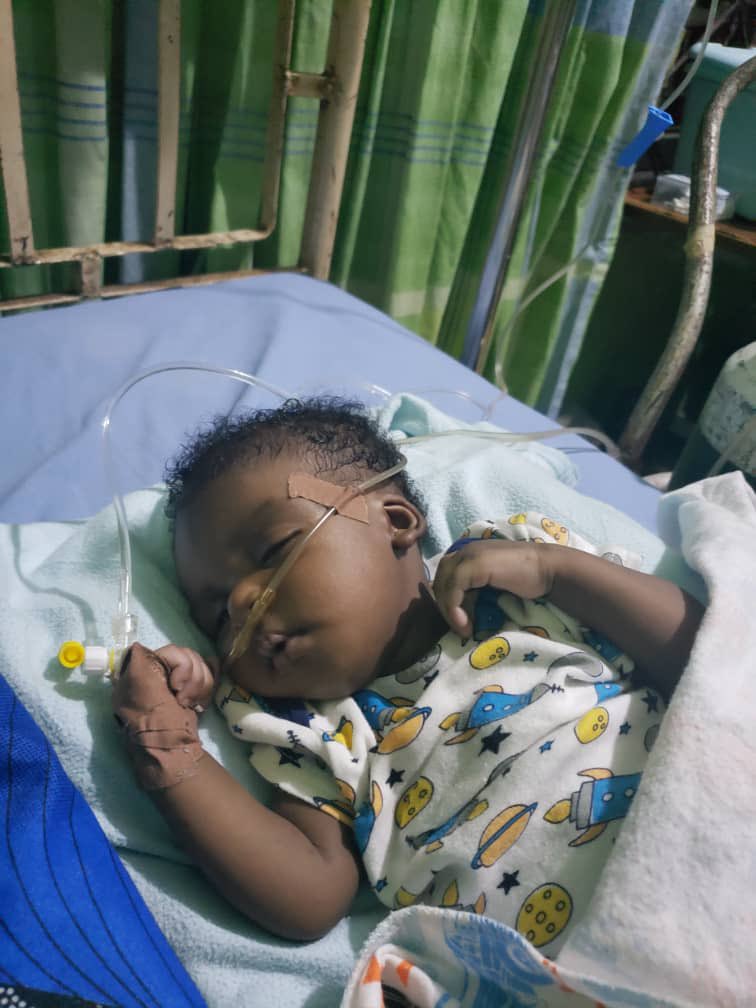 CAPT__Vincent's tweet photo. Baby Nathaniel will be 2 months old on the 9th of January; 2022; he has be diagnosed with holes in the heart &amp; Truncus Arteriosus with Artrial septal defect; he’s in need of N16million. Kindly RT his helper might be on your TL @DrOlufunmilayo @AkureCityHunter https://t.co/7a6cYQcAvt