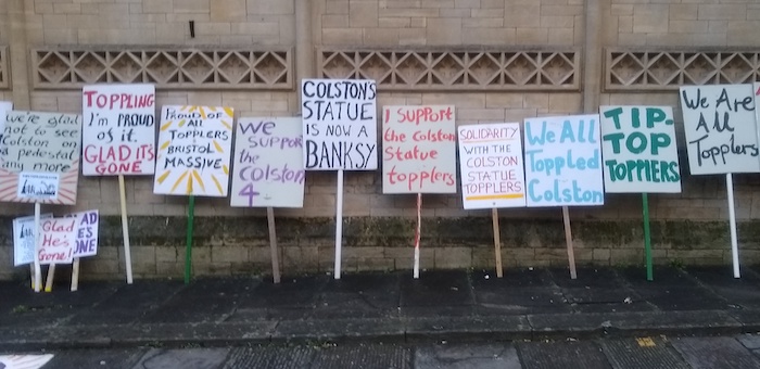 Alt_Bristol_'s tweet photo. Today: 'As the second half of the #Colston4 trial resumes โ we made it 7-0 to the defendants at half-time!'
Read โก๏ธ https://t.co/WVqeUHolfd
#SupportTheColston4 #GladColstonsGone #WeToppledColston #BlackLivesMatter @ukblm https://t.co/KYVgUTU2hT