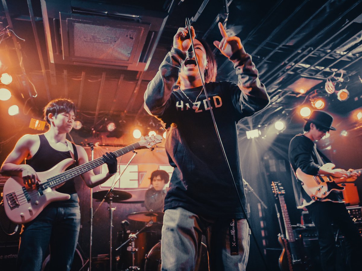 FreeFallFist's tweet photo. 🌙LIVE PHOTO🌙
Dec, 28th, Tue at RADSEVEN
#FreeFallFist #FFF #エフエフエフ https://t.co/srroXgYvhp