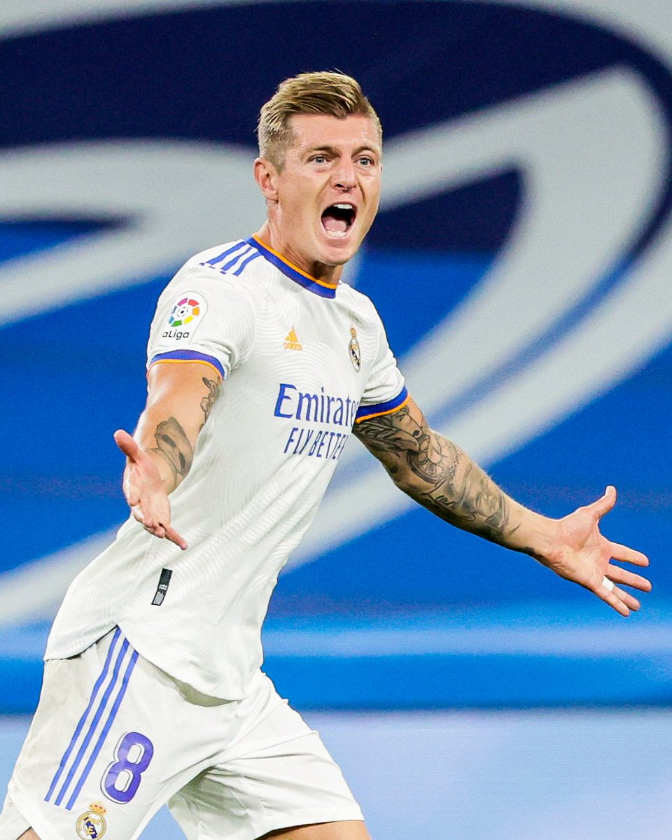 🥳🎂 ¡Feliz cumpleaños a <a href="/ToniKroos/">Toni Kroos</a>, quien hoy cumple 3⃣2⃣ años! 
#HalaMadrid