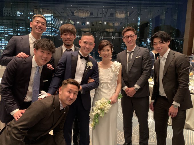 奥様も素敵 新潟がdf早川史哉の結婚式の写真公開 ファン すてきなご夫婦 幸せオーラがだだもれ ゲキサカ