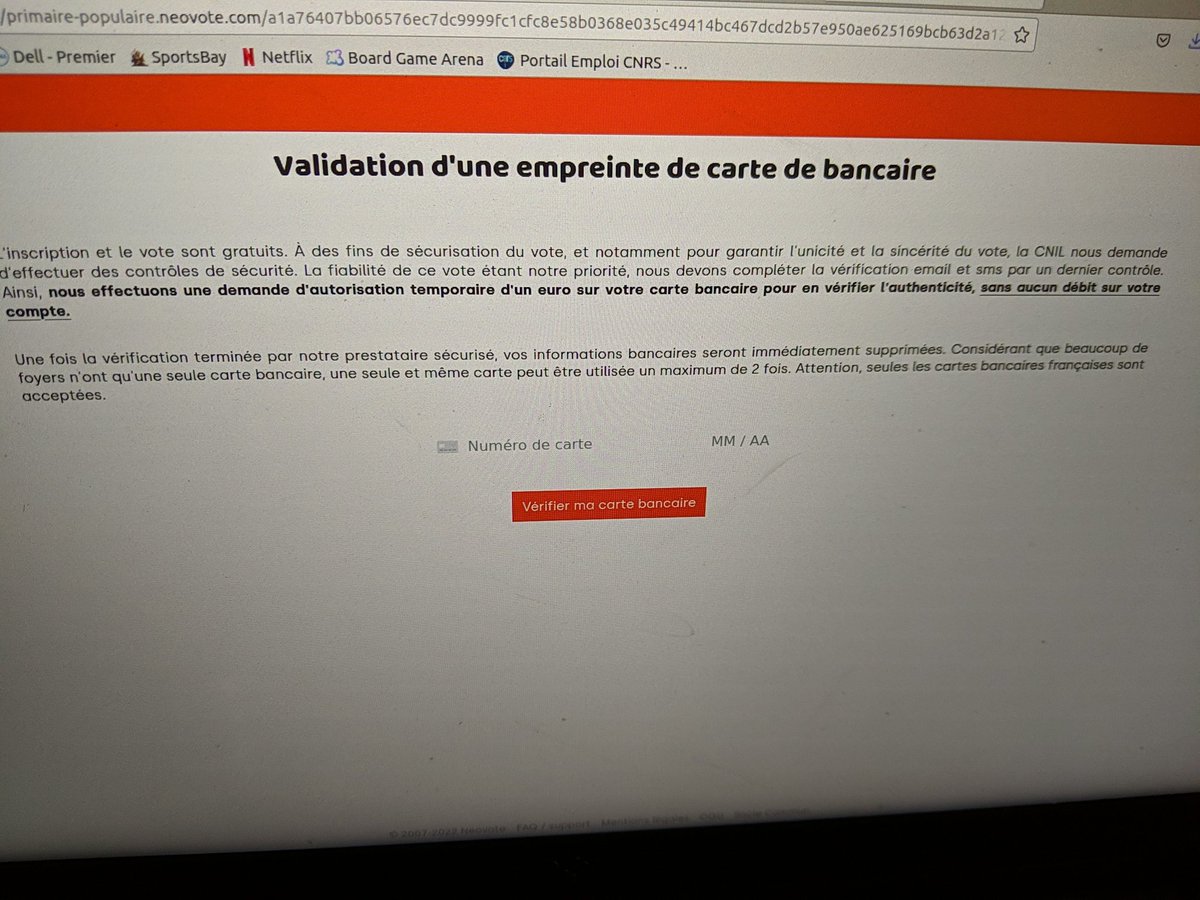 ThibaultCimic's tweet photo. @PrimairePop inscription pour le vote "éventuel" de la primaire populaire reçu par mail, j'tombe sur une page qui me demande mon empreinte de CB... C'est du BS pas vrai ? https://t.co/KRAWIYDy1I