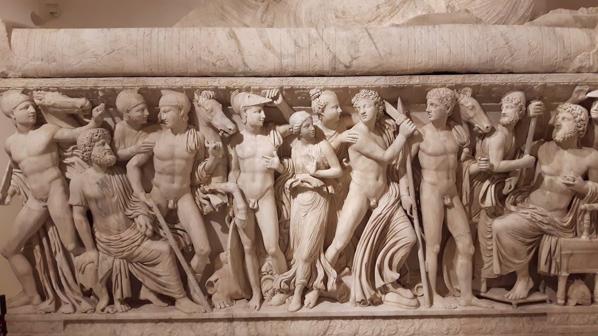 JPaul33267538's tweet photo. Per #Approfondire Ho integrato il post sul Mausoleo di Monte del Grano con materiale da Facebook e Youtube riguardante il cosiddetto Sarcofago di Alessandro Severo e Giulia Mamea. Buona lettura 🧐😀https://t.co/4aks9yMDa9 https://t.co/V4dhTI6tIR