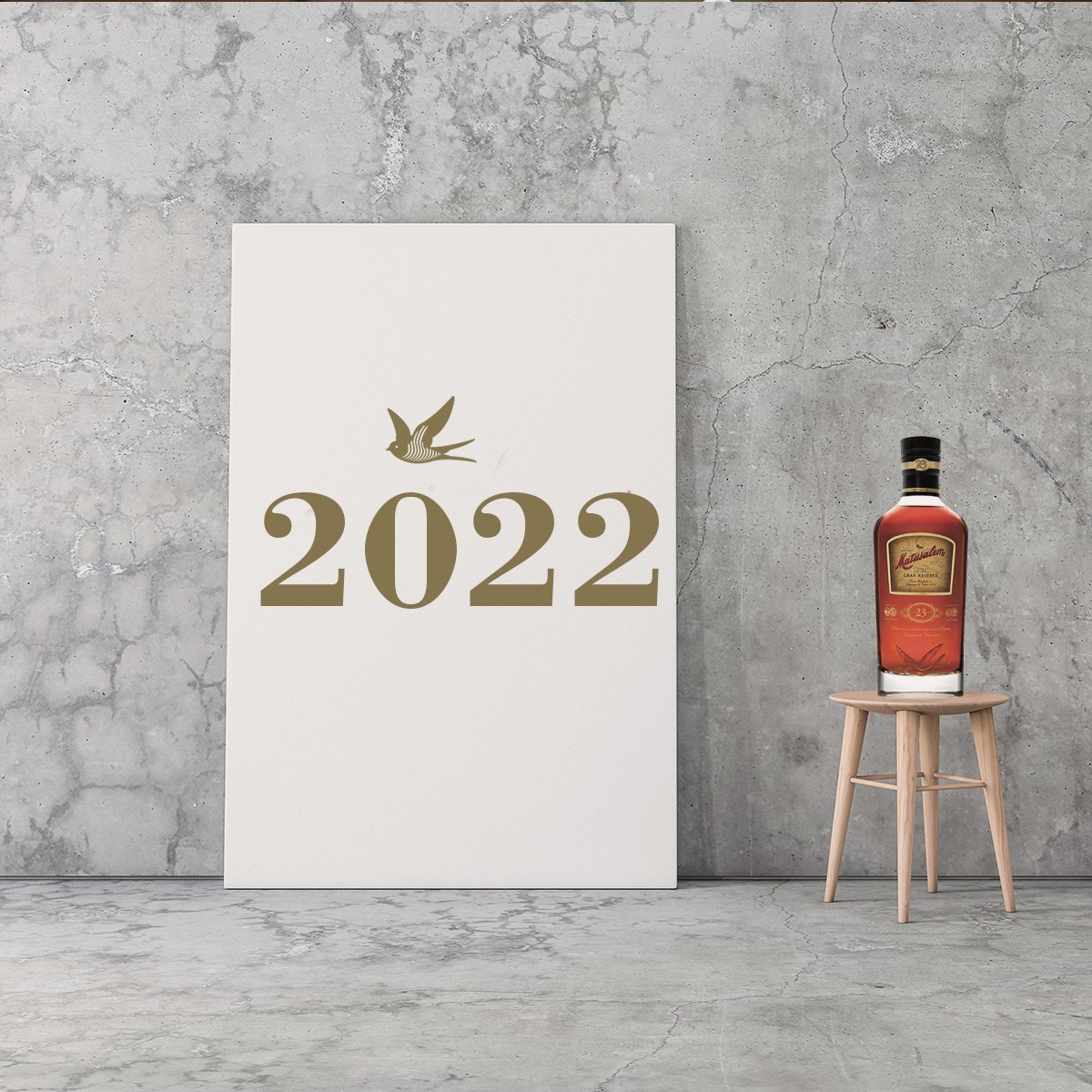 WeAreMatusalem's tweet photo. 2022 is a blank canvas and only you decide what it will look like - dream high, Matusalem will fly with you! https://t.co/6IbLbVzV01