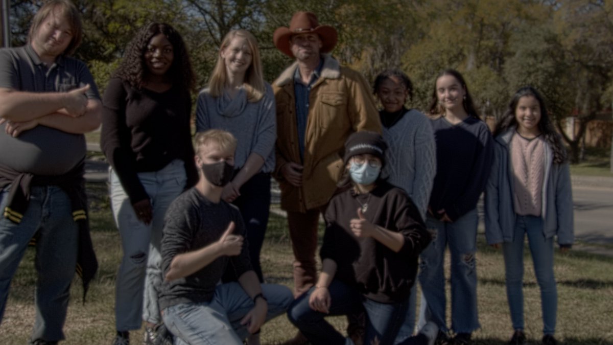 TXActorsWorks's tweet image. Our actors had a tremendous experience working w/ UT-Austin Film Major @DanielJsonRoss on his latest project 'Crosswalks'. Hopefully many more to come!   

Pls Check Out the film here:  vimeo.com/647655078

Thx Daniel, Eleanor &amp;amp; UT Film!

@UTRTF #TEXASMoody #SupportIndieFilm