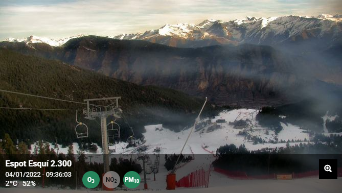 Cati_Lleida's tweet photo. Bon dimarts! Temperatures a aquesta hora:
-2º a #Oliola
-1º a #Balaguer, #Sort i #Tremp
1º a #Lleida
2º a #EspotEsquí i #PortdelComte
3º a #Alfarràs
5º a #Guissona
7º a #Vielha
Consulta la previsió 👇
https://t.co/C1FJUo2JrX https://t.co/5zJFupoRCp