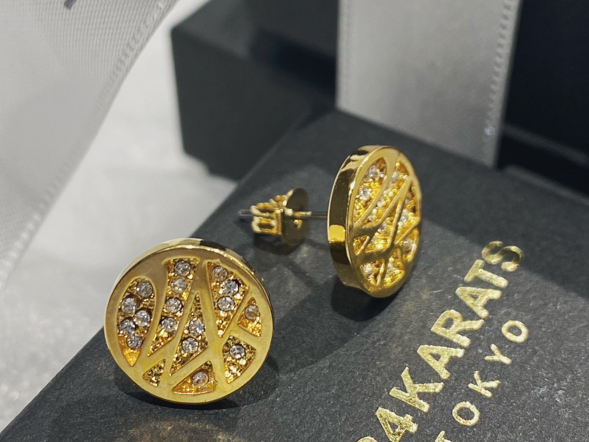 Rhinestone Pierce】 ¥7,480(税込) アイコンロゴのピアス。 アイコン 