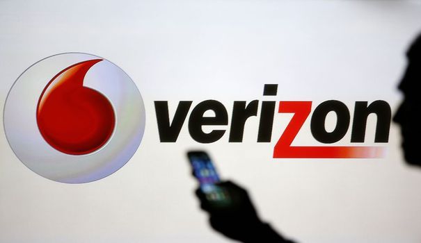 SecuRT_Montbe's tweet photo. Le rapport 2020 de Verizon sur les enquêtes relatives aux violations de données a révélé que 86 % des violations de données étaient motivées par des raisons financières, tandis que 10 % relevaient du cyber espionnage https://t.co/zrHc5Kht5E