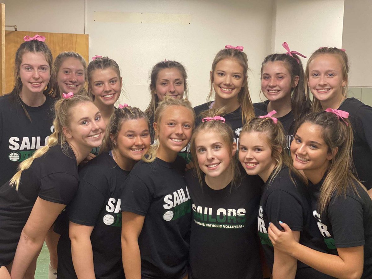 Hey volleyball team! 🏐 Don't forget to purchase your yearbooks! 
jostens.com/apps/store/pro…