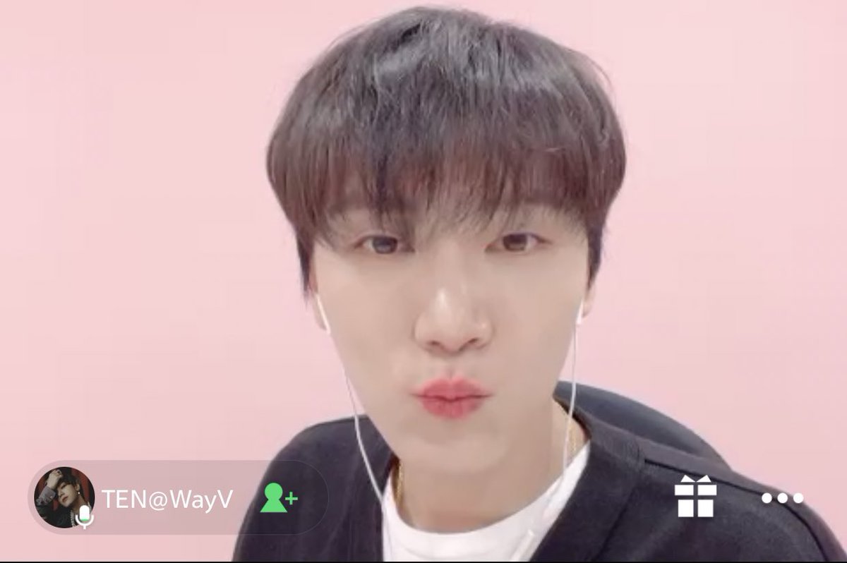 ywnpsk's tweet photo. จุ้มุ้ #TENLEExJooxRooms https://t.co/3gJPASbIPk