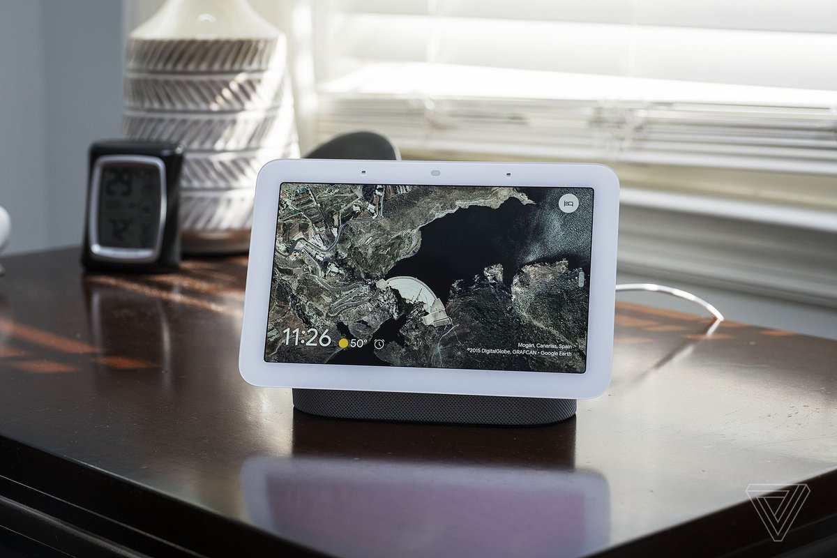 Google&rsquo;s latest Nest Hub display is nearly half off