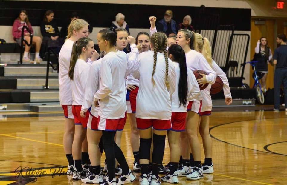 springs_girls's tweet image. 🔴Gameday!🔵

🆚 Castlewood
⌚️ VG 6, JVG ~7:30 in different gym.
📍Castlewood
📺 NFHS

#GBR #TEAM #progessoverperfection